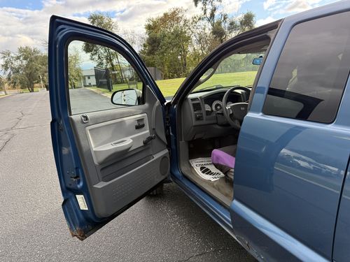 2005 Dodge Dacota — photo 21