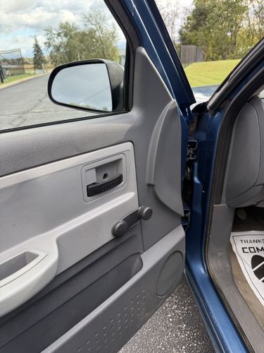 2005 Dodge Dacota — photo 19