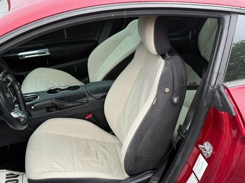 2015 Ford Mustang — photo 20