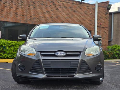 2014 Ford Focus — photo 17