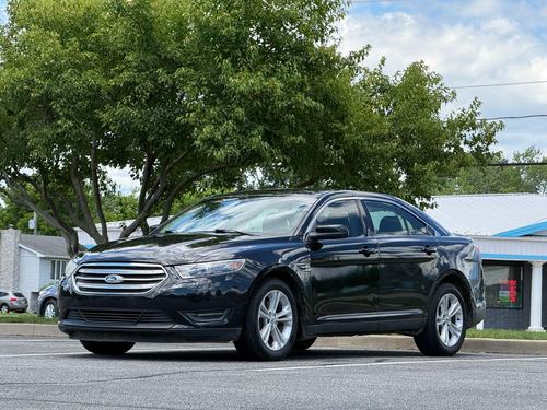 2014 Ford Taurus