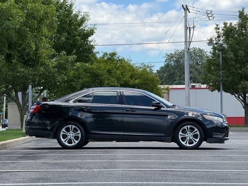 2014 Ford Taurus SEL — photo 7