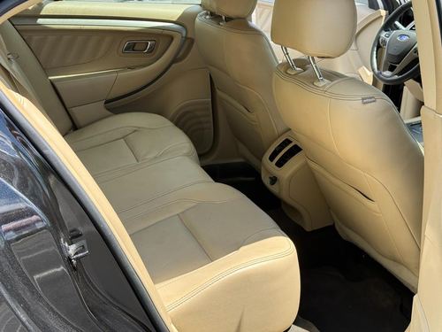 2014 Ford Taurus SEL — photo 28