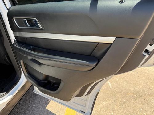 2017 Ford Explorer — photo 20