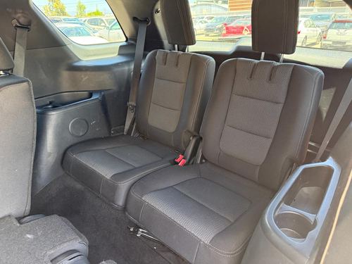 2017 Ford Explorer — photo 31