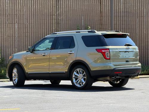 2013 Ford Explorer — photo 3