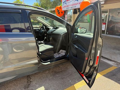2018 Ford Escape — photo 15