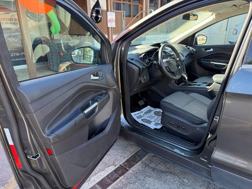 2018 Ford Escape — photo 16