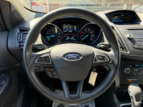 2018 Ford Escape — photo 21