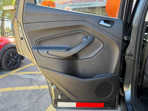 2018 Ford Escape — photo 26