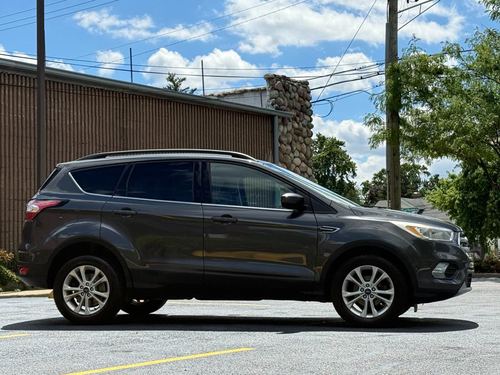 2018 Ford Escape — photo 8