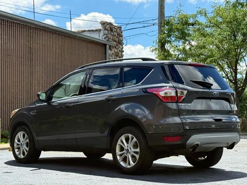 2018 Ford Escape — photo 12