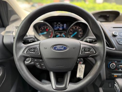 2018 Ford Escape — photo 21