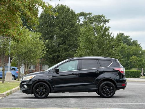 2018 Ford Escape — photo 10
