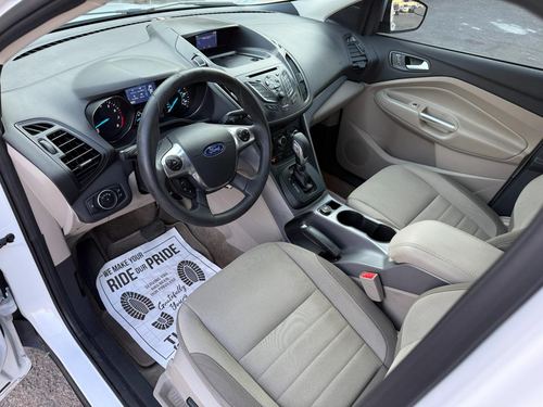 2015 Ford Escape — photo 11
