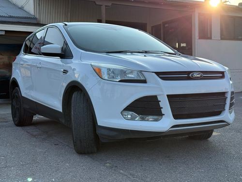 2015 Ford Escape — photo 23
