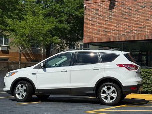 2016 Ford Escape SE — photo 8