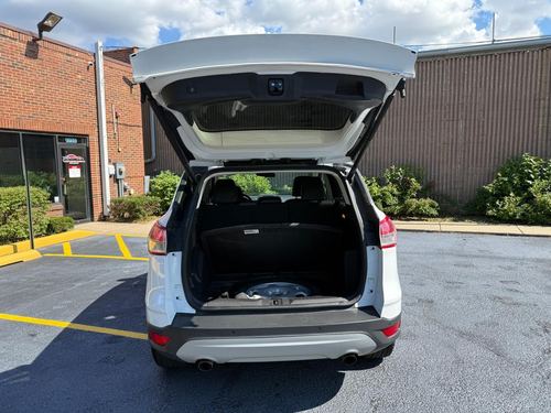 2016 Ford Escape SE — photo 21