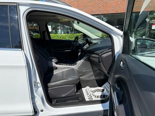 2016 Ford Escape SE — photo 29