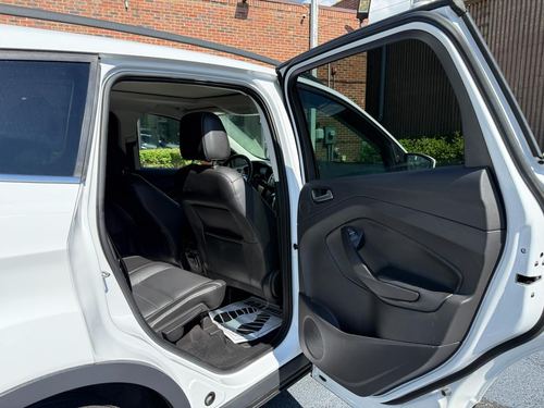 2016 Ford Escape SE — photo 31