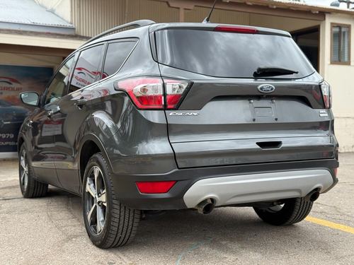 2018 Ford Escape — photo 9