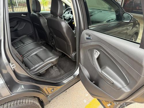 2018 Ford Escape — photo 26