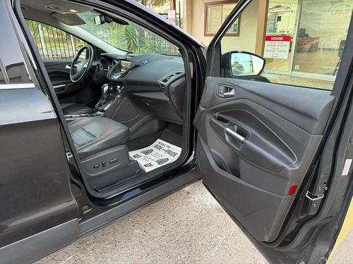 2015 Ford Escape — photo 24