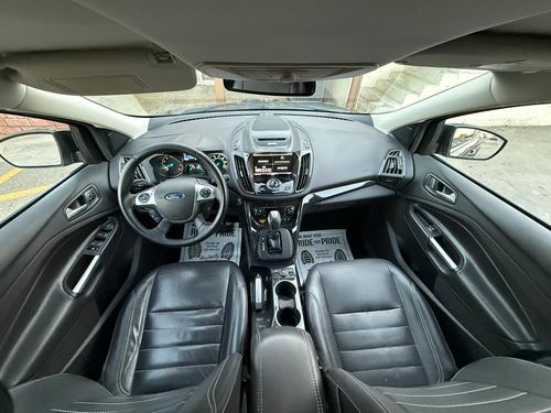 2015 Ford Escape — photo 59