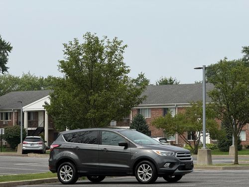 2017 Ford Escape — photo 12