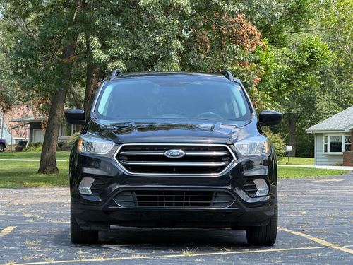 2019 Ford Escape — photo 13