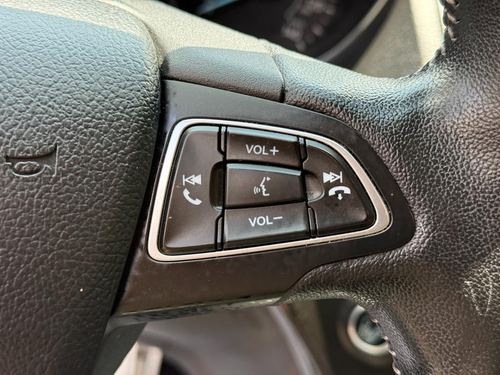 2019 Ford Escape — photo 22