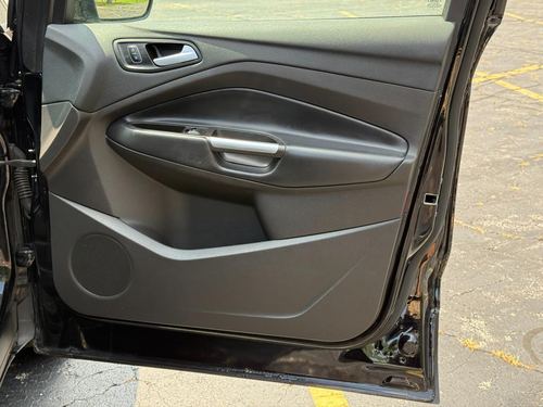 2019 Ford Escape — photo 29