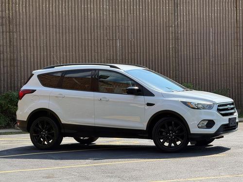 2019 Ford Escape — photo 6