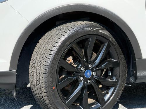 2019 Ford Escape — photo 17