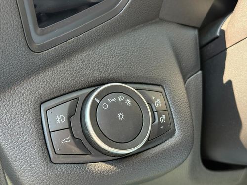 2019 Ford Escape — photo 33