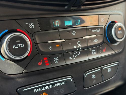 2019 Ford Escape — photo 38