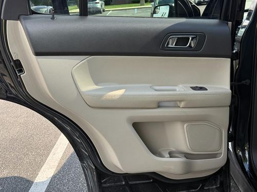 2012 Ford Explorer — photo 17