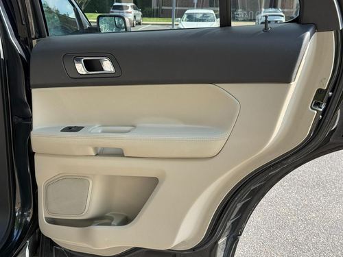 2012 Ford Explorer — photo 21