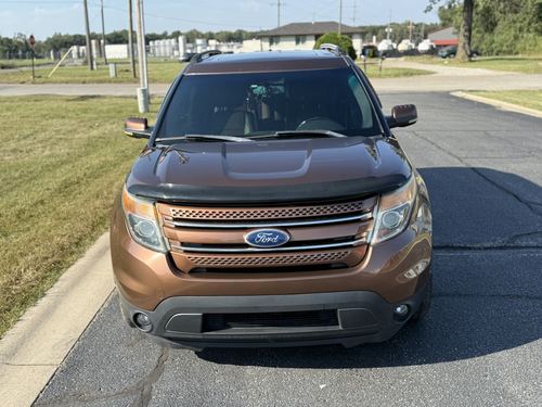 2011 Ford Explorer — photo 4
