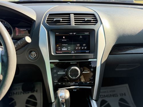 2011 Ford Explorer — photo 22