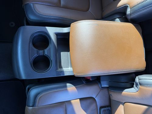 2011 Ford Explorer — photo 35
