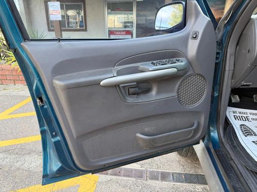 2001 Ford Explorer Sport Trac — photo 18