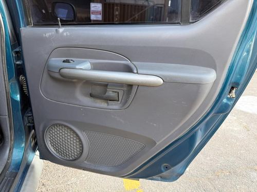 2001 Ford Explorer Sport Trac — photo 30