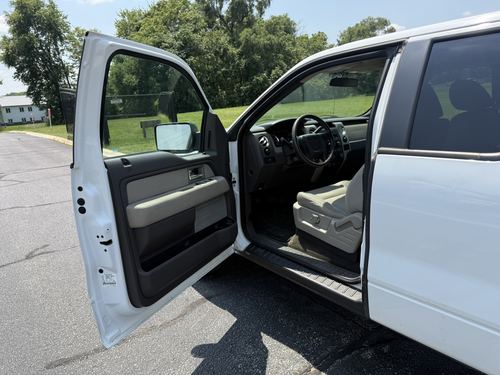 2010 Ford F-150 — photo 31