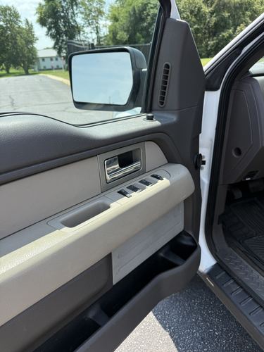 2010 Ford F-150 — photo 32