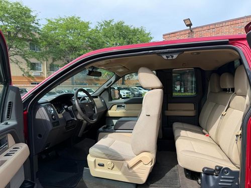 2011 Ford F150 — photo 22