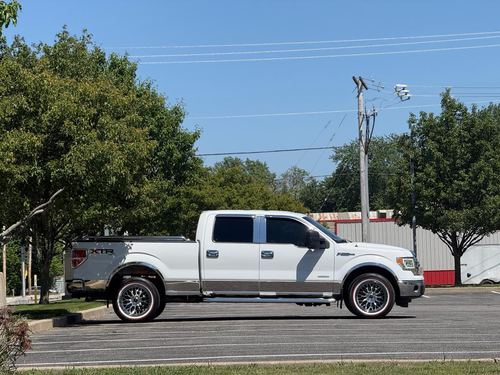 2014 Ford F150 XLT — photo 11