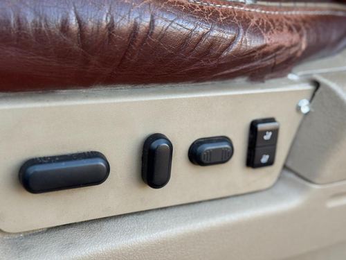 2010 Ford F-150 — photo 16