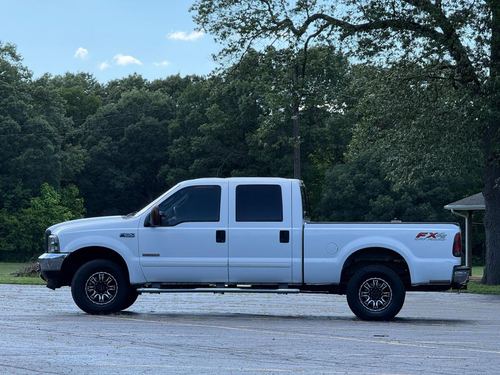 2003 Ford F-250 — photo 12
