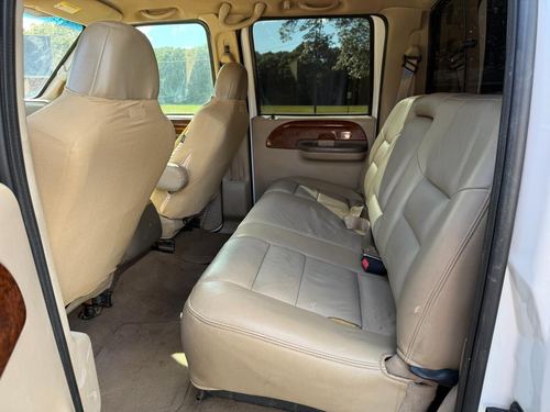 2003 Ford F-250 — photo 25
